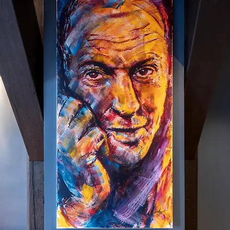 Cty Books Otel Leiden