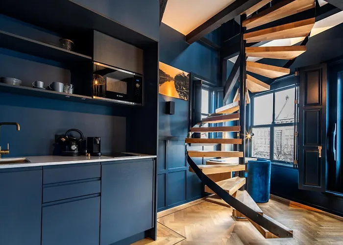 Otel Cty Books Leiden