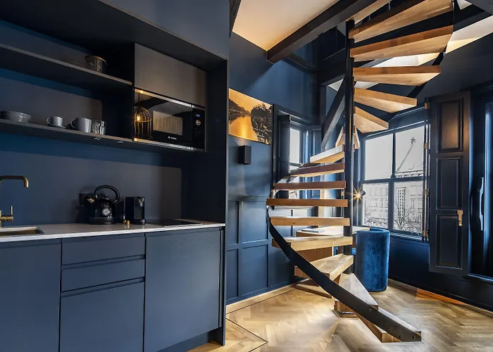 Отель Cty Books