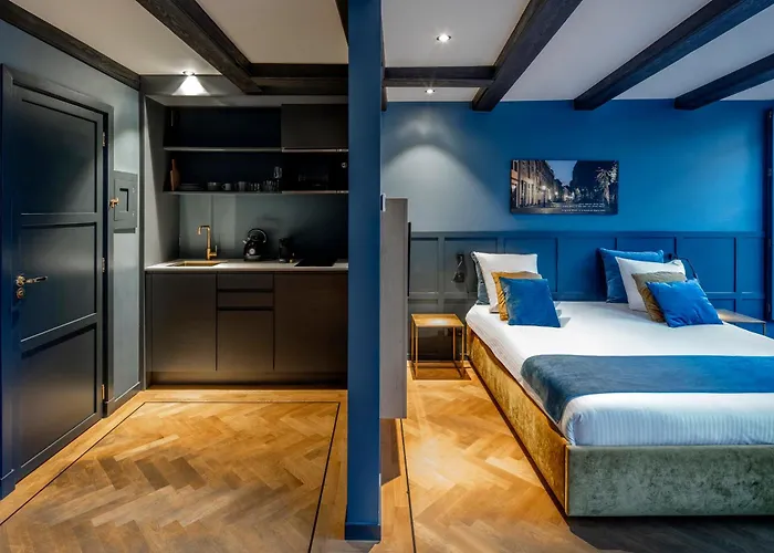 Cty Books Hotel Leyde