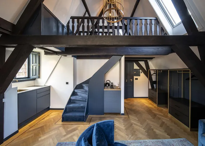 Cty Books Hotel Leyde